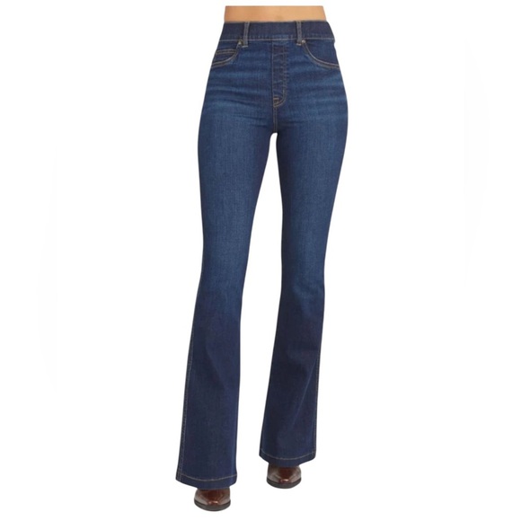 Women's SPANX Dark Blue seem less Jeans - Picture 3 of 11